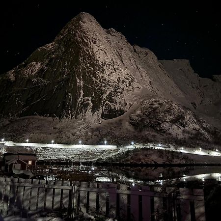 Reine Basecamp - Apartments & Rooms Экстерьер фото