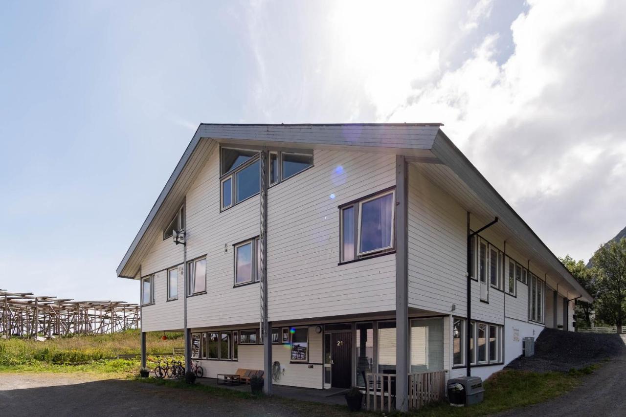 Reine Basecamp - Apartments & Rooms Экстерьер фото