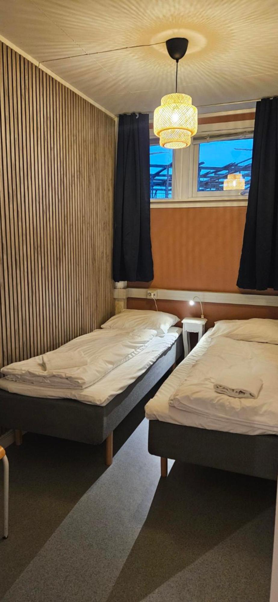Reine Basecamp - Apartments & Rooms Экстерьер фото